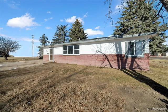 701 4th Street Akron, CO 80720