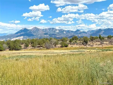 34706 Fruitland Mesa Road