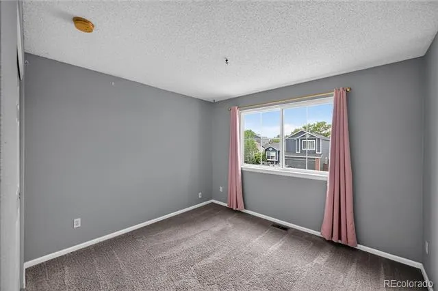 10452 Hyacinth Street Littleton, CO 80129