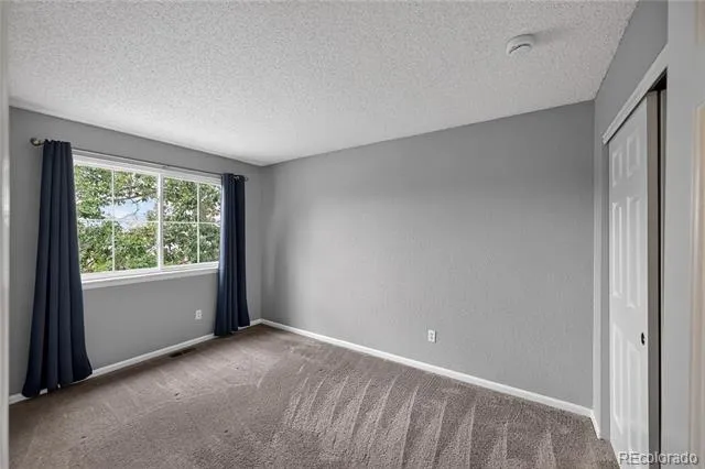 10452 Hyacinth Street Littleton, CO 80129