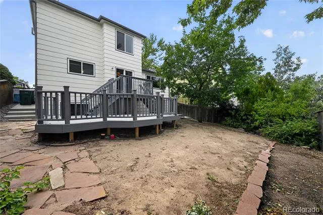 10452 Hyacinth Street Littleton, CO 80129