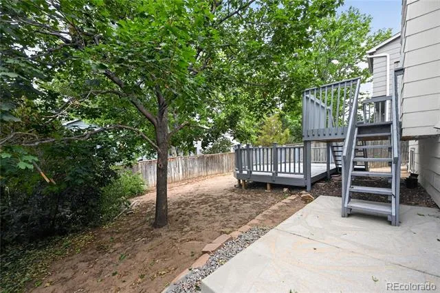 10452 Hyacinth Street Littleton, CO 80129