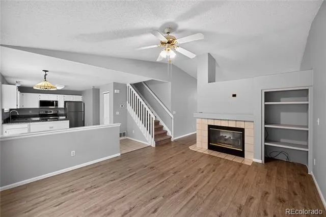 10452 Hyacinth Street Littleton, CO 80129
