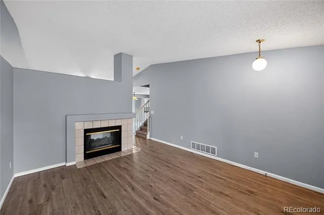 10452 Hyacinth Street Littleton, CO 80129