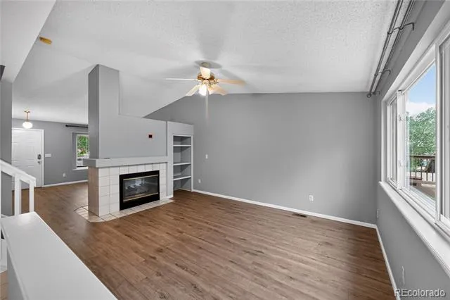 10452 Hyacinth Street Littleton, CO 80129