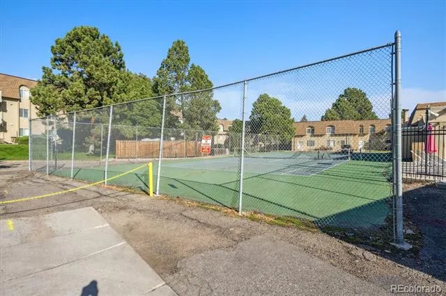 7665 E quincy Avenue #204 Denver, CO 80237