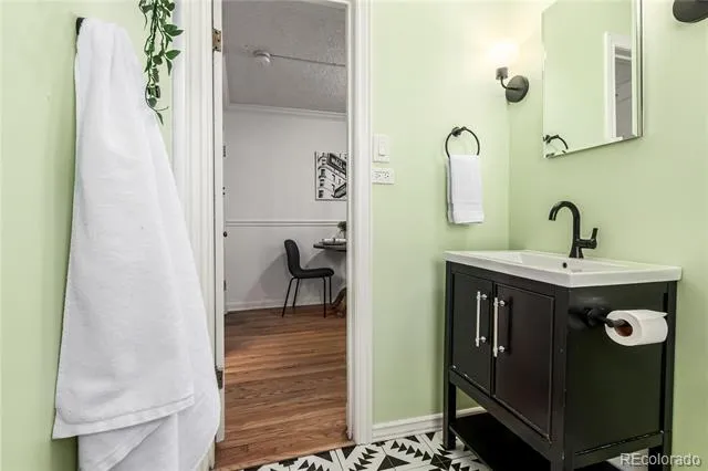 1024 E 14th Avenue #11 Denver, CO 80218