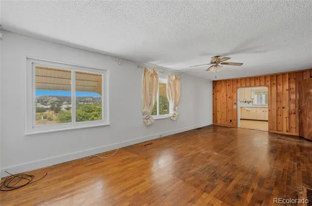 1109 E First Street Trinidad, CO 81082