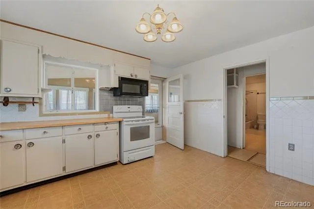 1109 E First Street Trinidad, CO 81082