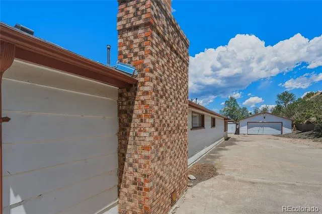 1109 E First Street Trinidad, CO 81082