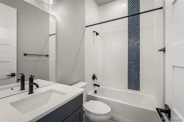 17271 Crimson Clover Drive Monument, CO 80132