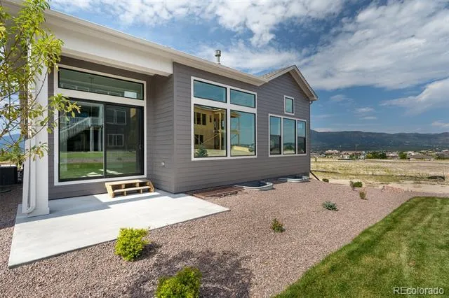 17271 Crimson Clover Drive Monument, CO 80132