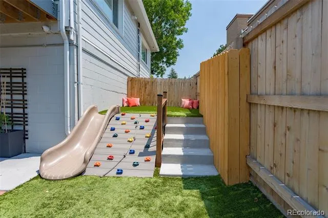 399 Gilbert Street Castle Rock, CO 80104