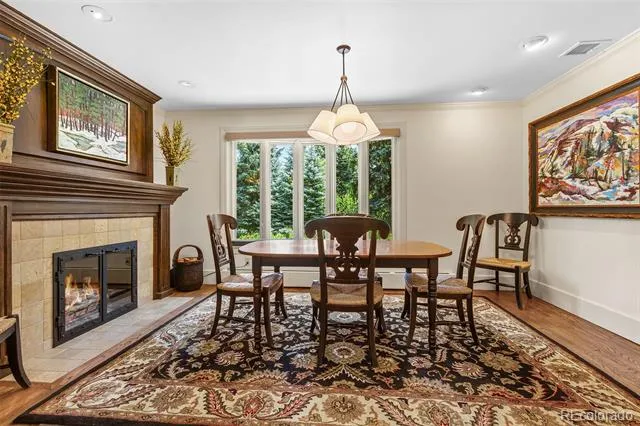 21 Pourtales Road Colorado Springs, CO 80906