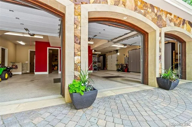 21 Pourtales Road Colorado Springs, CO 80906