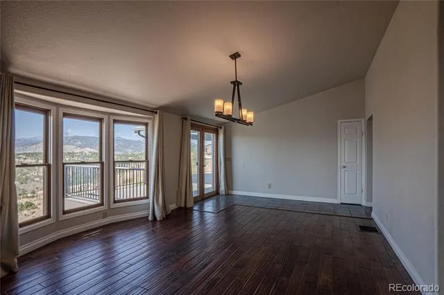 952 Steamboat Valley Road Lyons, CO 80540