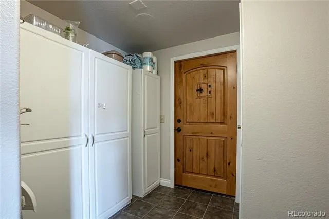 952 Steamboat Valley Road Lyons, CO 80540