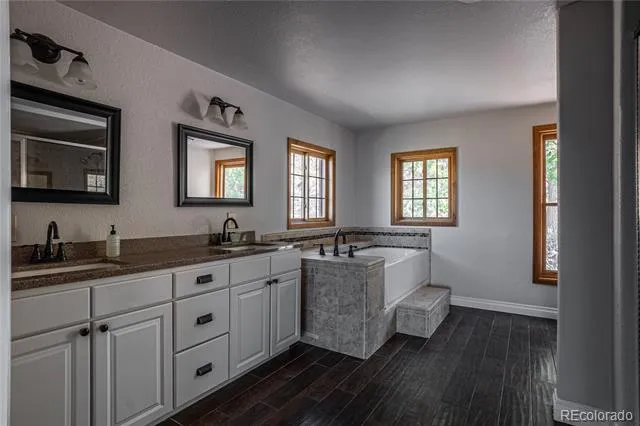 952 Steamboat Valley Road Lyons, CO 80540