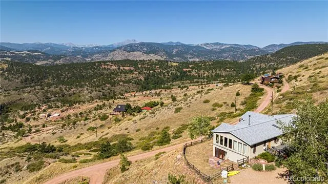 952 Steamboat Valley Road Lyons, CO 80540