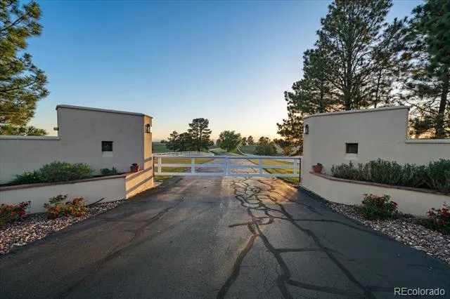 10445 Tomahawk Road Parker, CO 80138