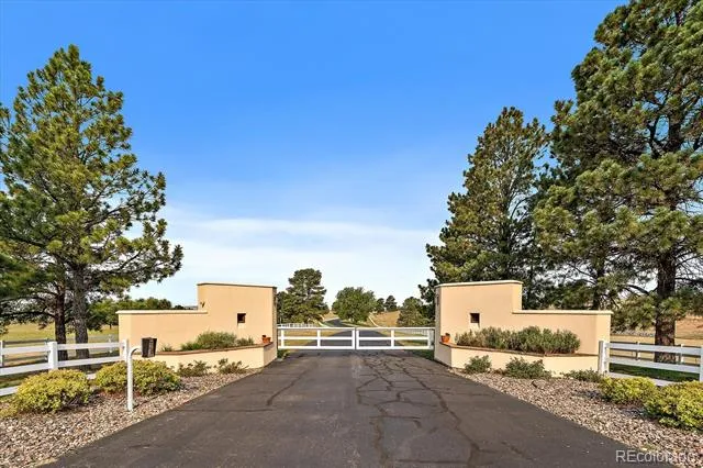 10445 Tomahawk Road Parker, CO 80138