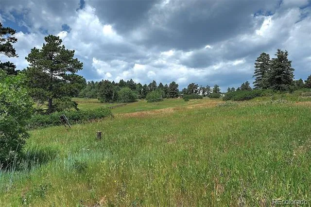13884 Trail Circle Littleton, CO 80127