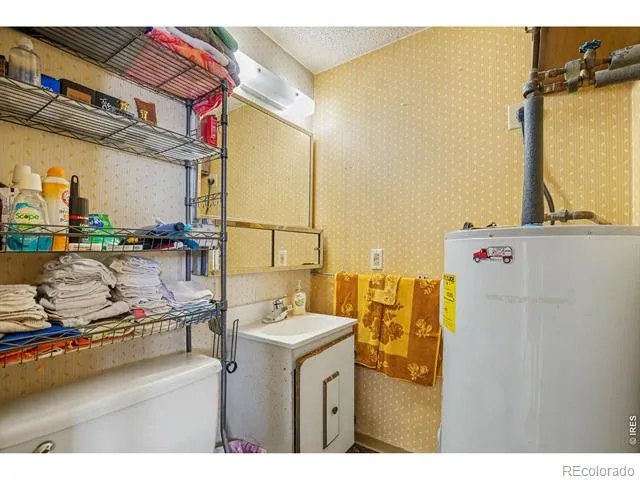 6335 County Road 46 Johnstown, CO 80534