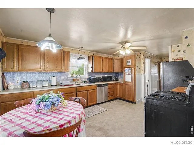 6335 County Road 46 Johnstown, CO 80534