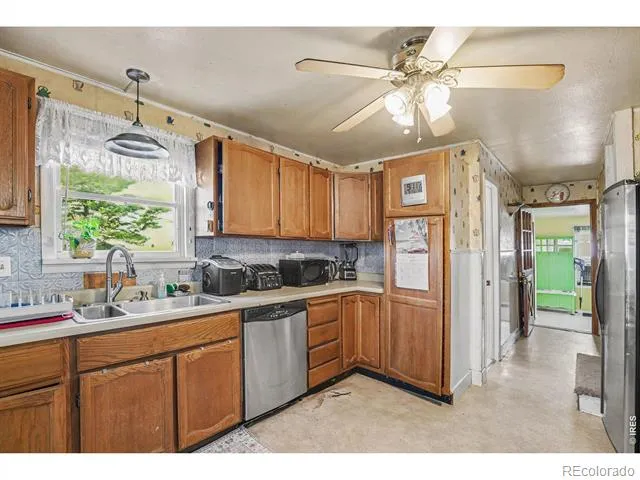 6335 County Road 46 Johnstown, CO 80534