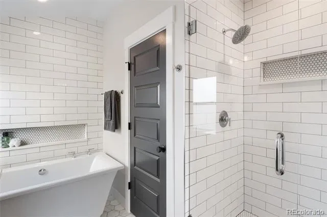 3322 Columbine Street Denver, CO 80205
