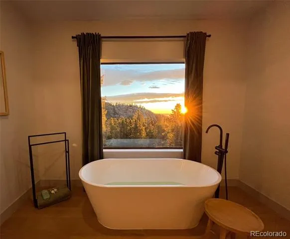 311 Pioneer Road Golden, CO 80403