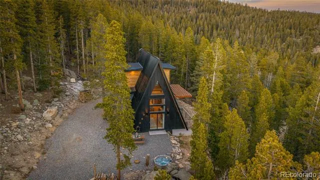 311 Pioneer Road Golden, CO 80403