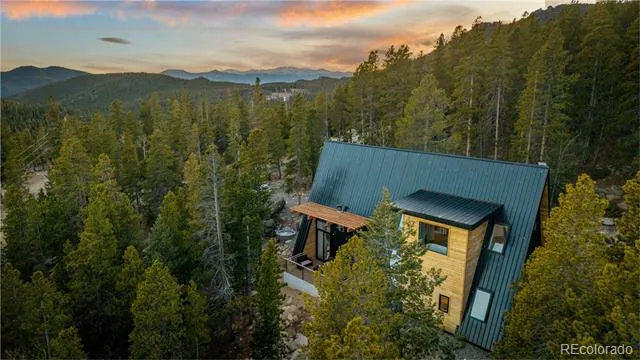 311 Pioneer Road Golden, CO 80403