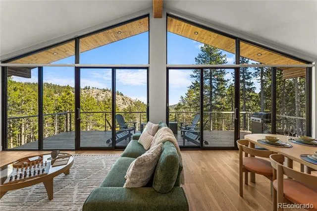 311 Pioneer Road Golden, CO 80403