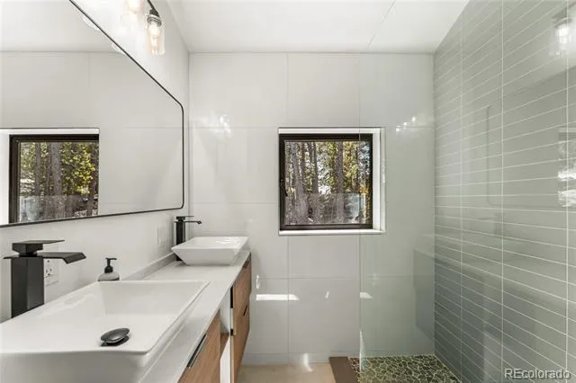 311 Pioneer Road Golden, CO 80403