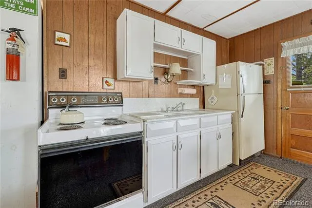 101 Dunlap Drive Florissant, CO 80816