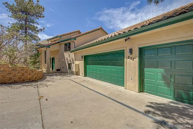 857 Pawnee Trail Castle Rock, CO 80108