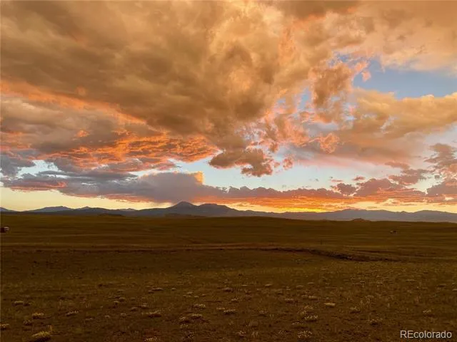 1022 Cheyenne Road Hartsel, CO 80449