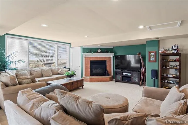 2606 S Xenon Way Lakewood, CO 80228