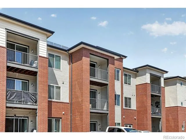 14351 E Tennessee Avenue #305 Aurora, CO 80012