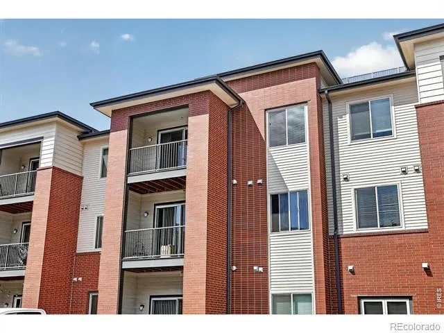 14351 E Tennessee Avenue #305 Aurora, CO 80012