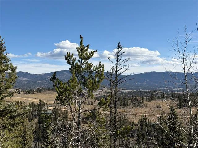 2201 Overland Circle Jefferson, CO 80456