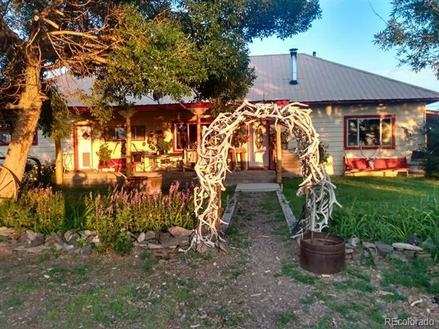 18899 County Road 28 Sanford, CO 81151