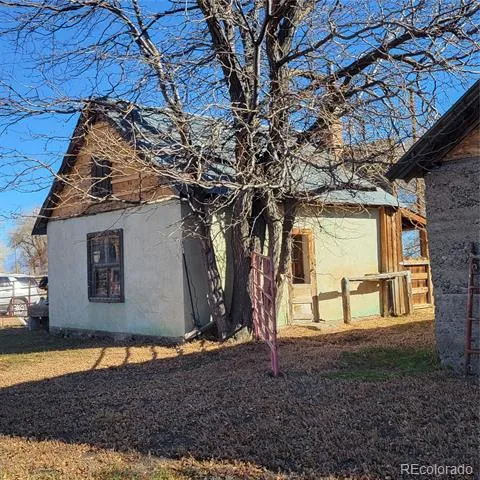 18899 County Road 28 Sanford, CO 81151