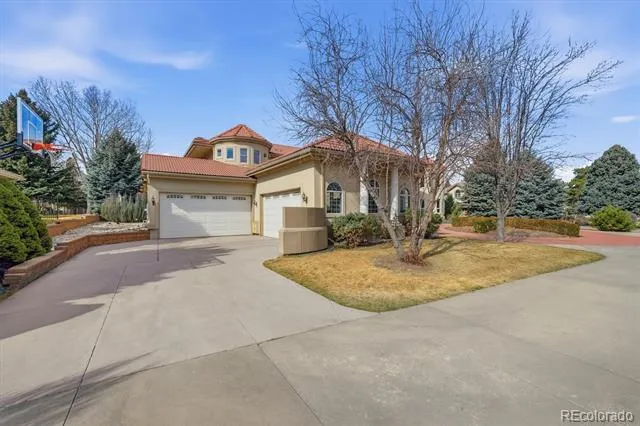 1975 S Lake Road Lakewood, CO 80227