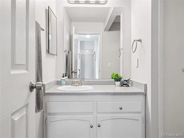 14439 E 1st Drive #C11 Aurora, CO 80011