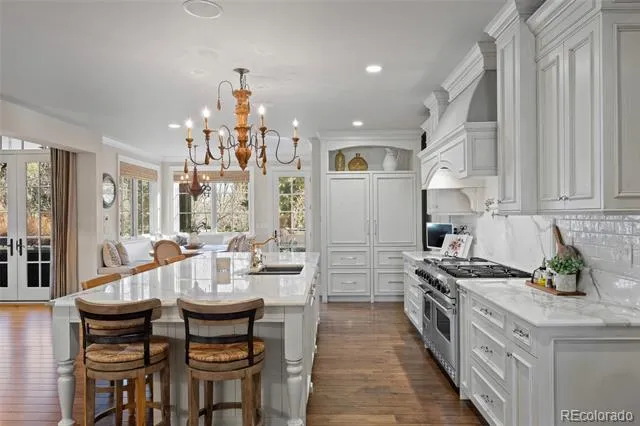 1350 E Greenwood Lane Littleton, CO 80121