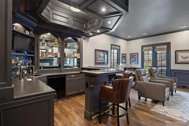1350 E Greenwood Lane Littleton, CO 80121