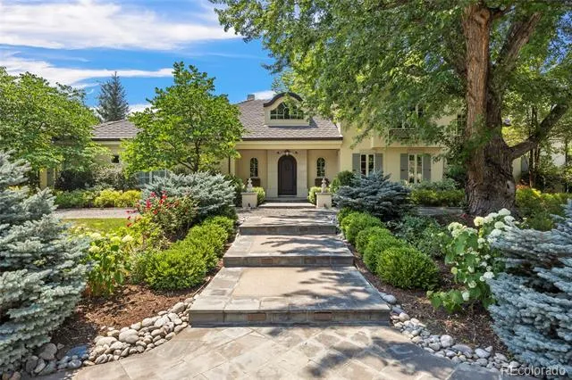 1350 E Greenwood Lane Littleton, CO 80121