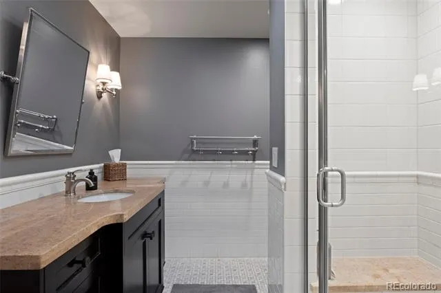 1350 E Greenwood Lane Littleton, CO 80121